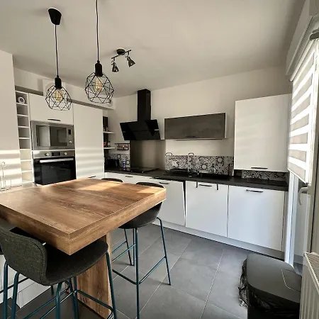 Holiday home Maison Neuve & Lumineuse Avec Jardin *